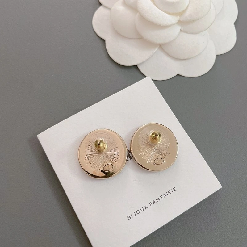 SmartChoice Chanel Earrings 221009