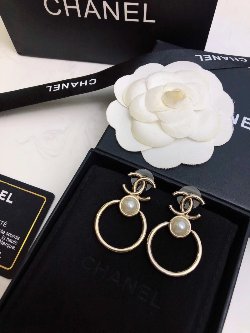 Chanel Earrings WaterResistant 221011
