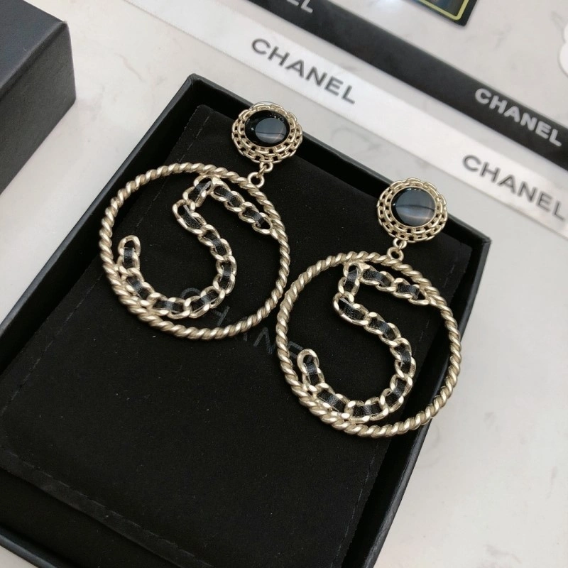 Chanel Earrings Packable 221000