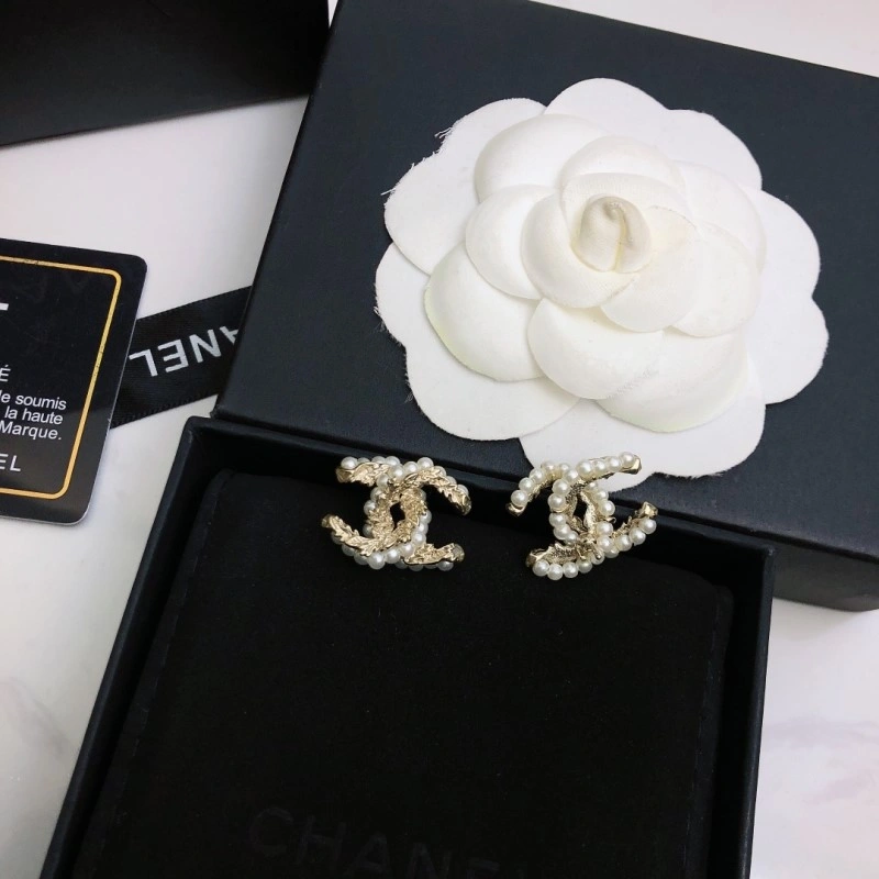 WrinkleFree Chanel Earrings 220977