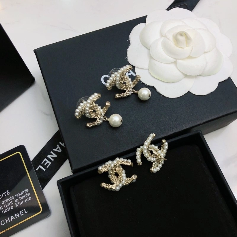 WrinkleFree Chanel Earrings 220977