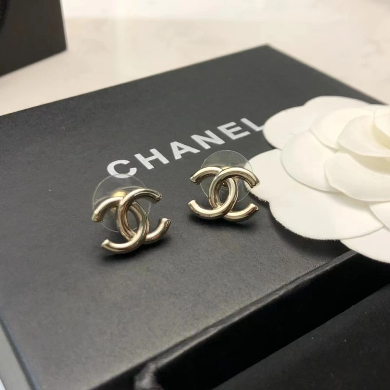 Chanel Earrings Durable 220988