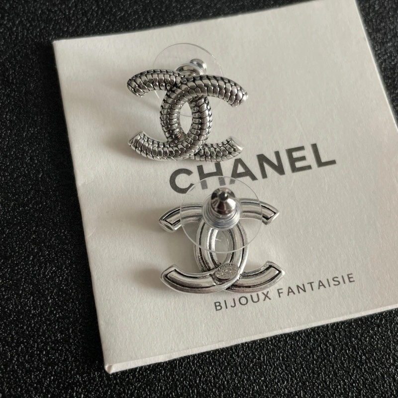 Chanel Earrings Soft 221004