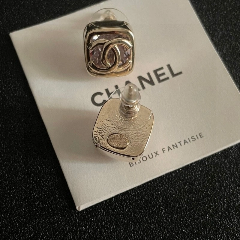 Tailored Chanel Earrings 220973