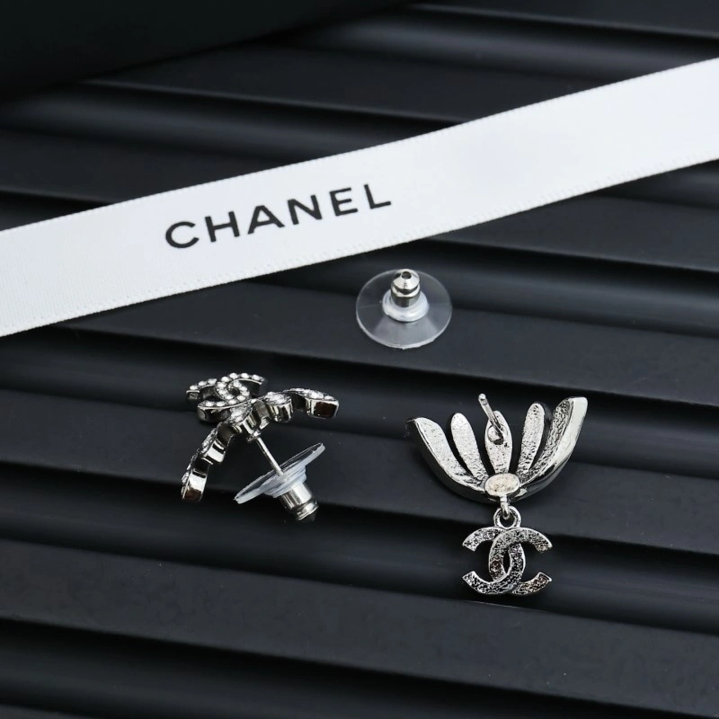 Chanel Earrings WrinkleFree 220965