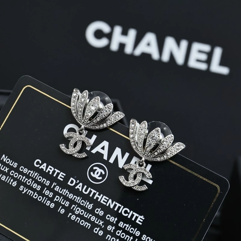 Chanel Earrings WrinkleFree 220965