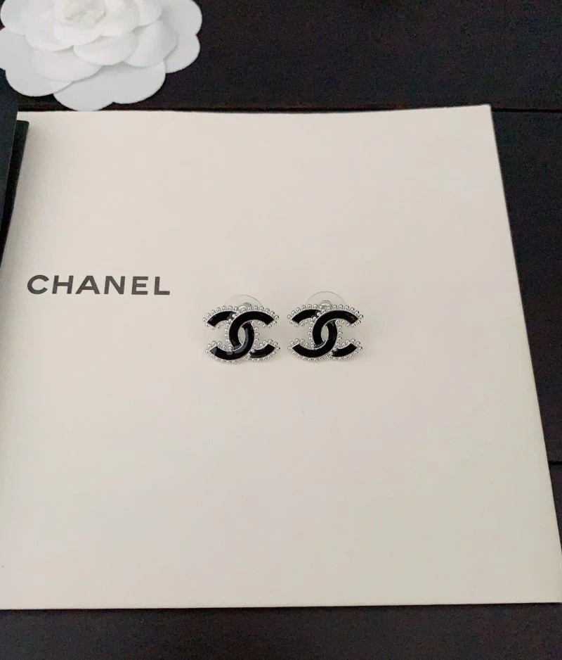 Durable Chanel Earrings 220957