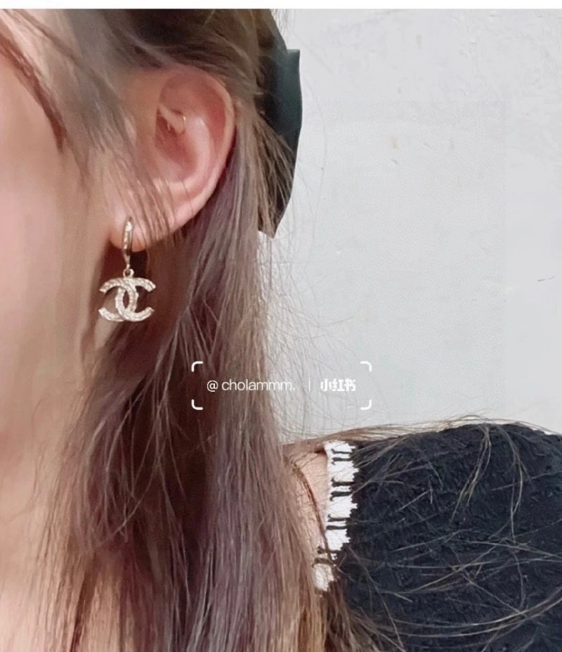 Tailored Chanel Earrings 220951