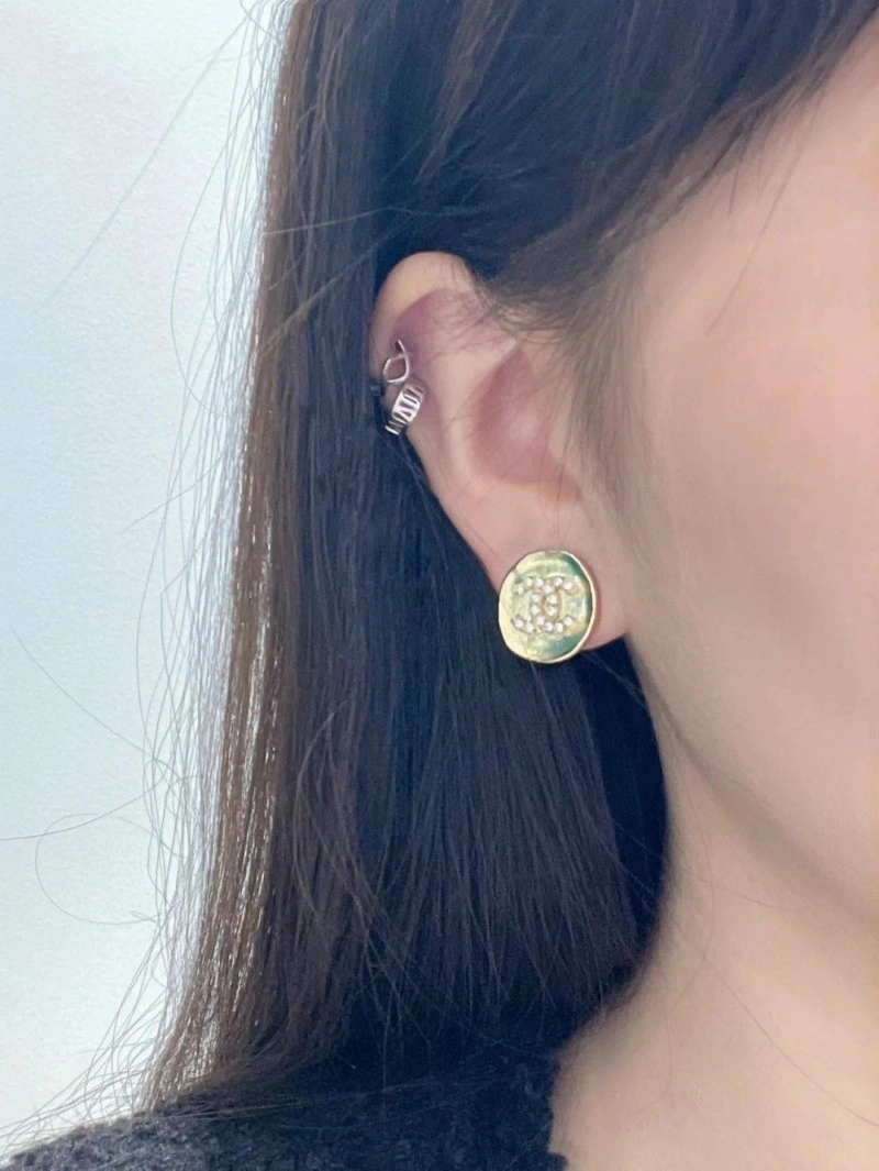 ModernLook Chanel Earrings 220947