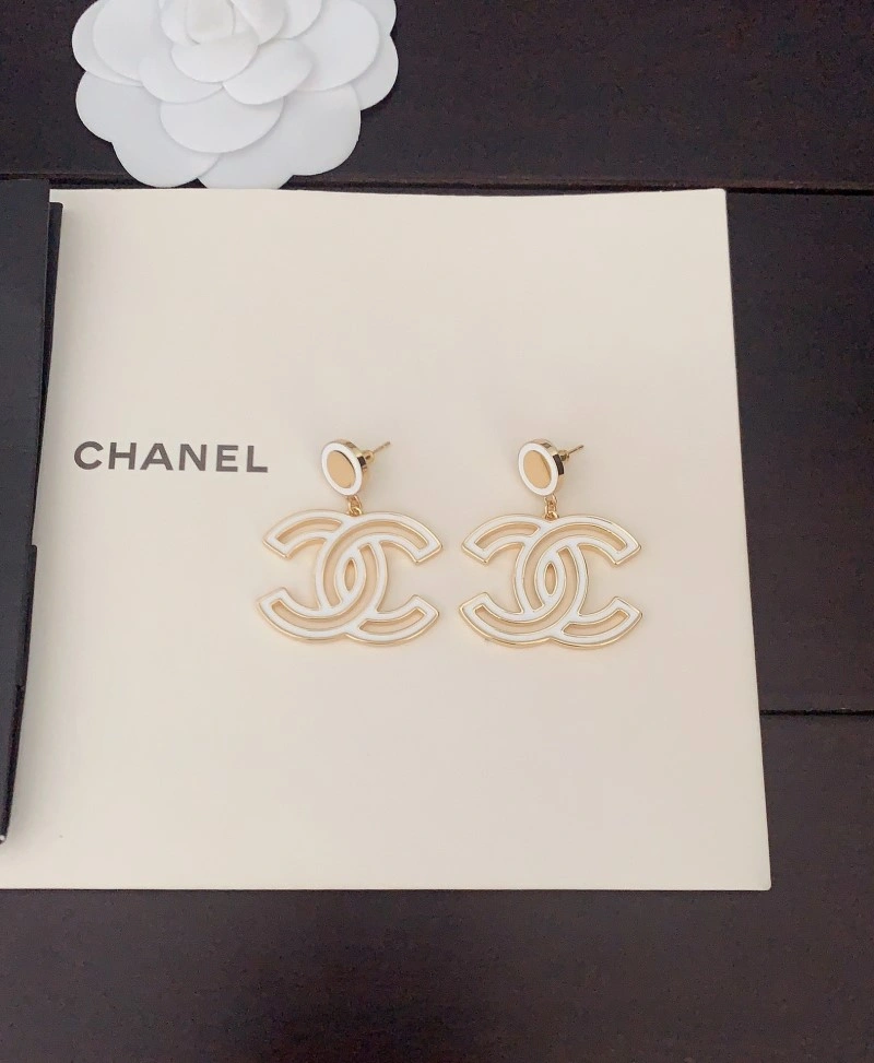 Chanel Earrings Tailored 220946