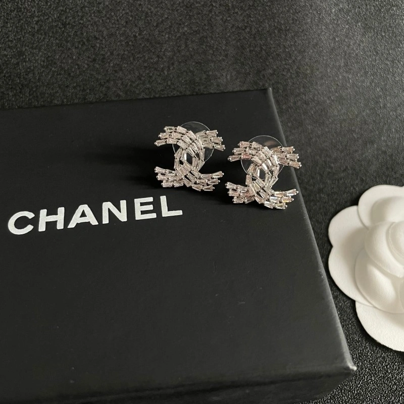 Versatile Chanel Earrings 220935