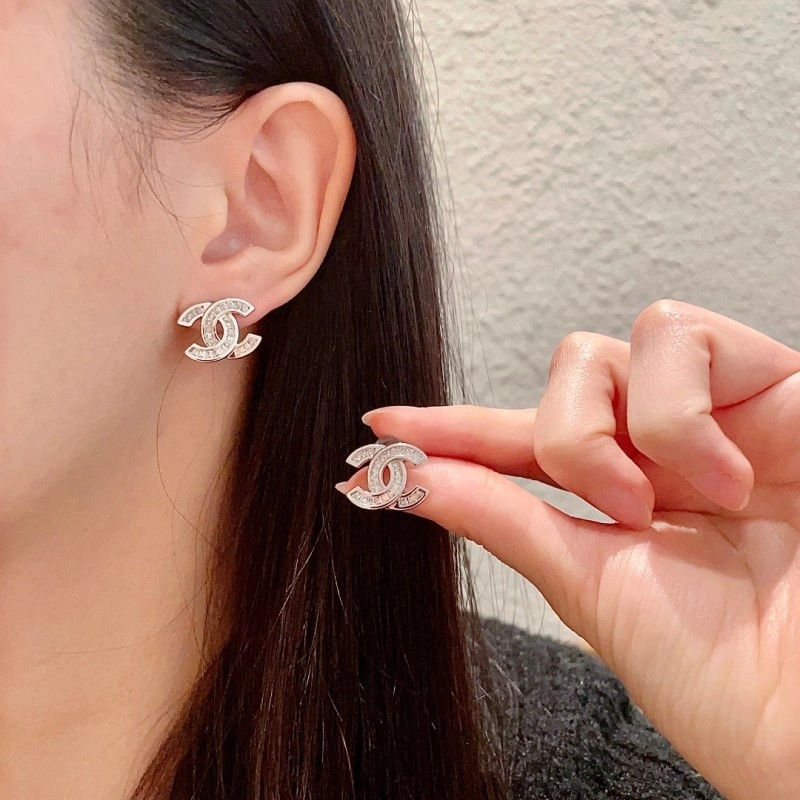 Practical Chanel Earrings 220969