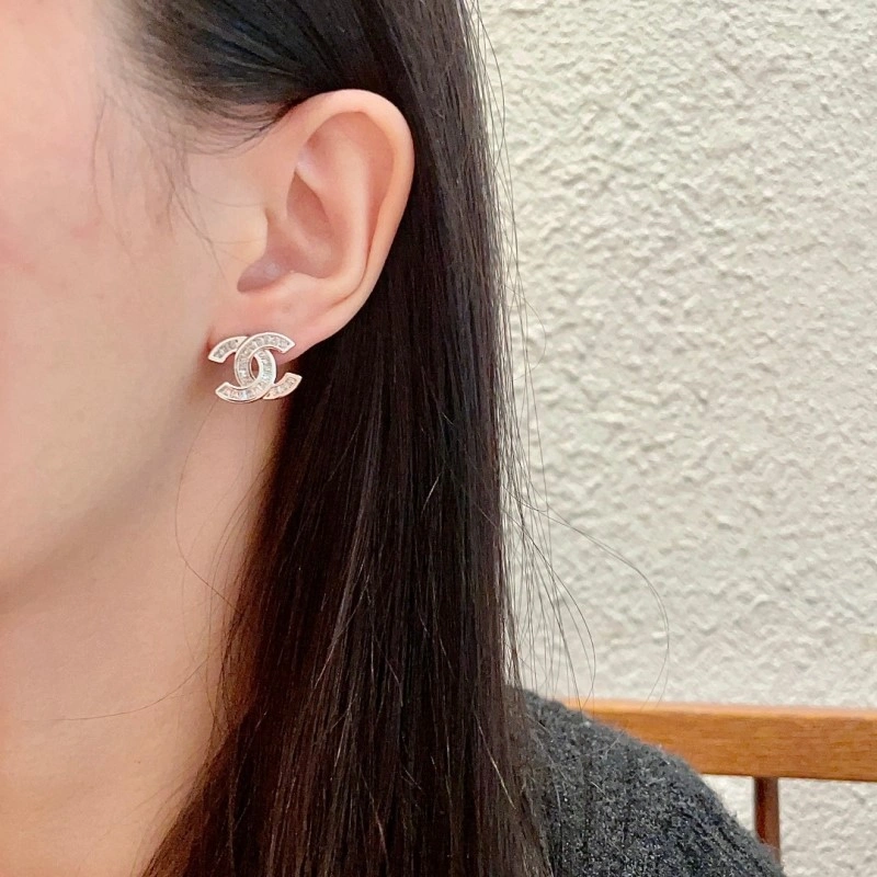 Practical Chanel Earrings 220969