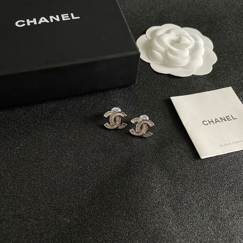 Practical Chanel Earrings 220969