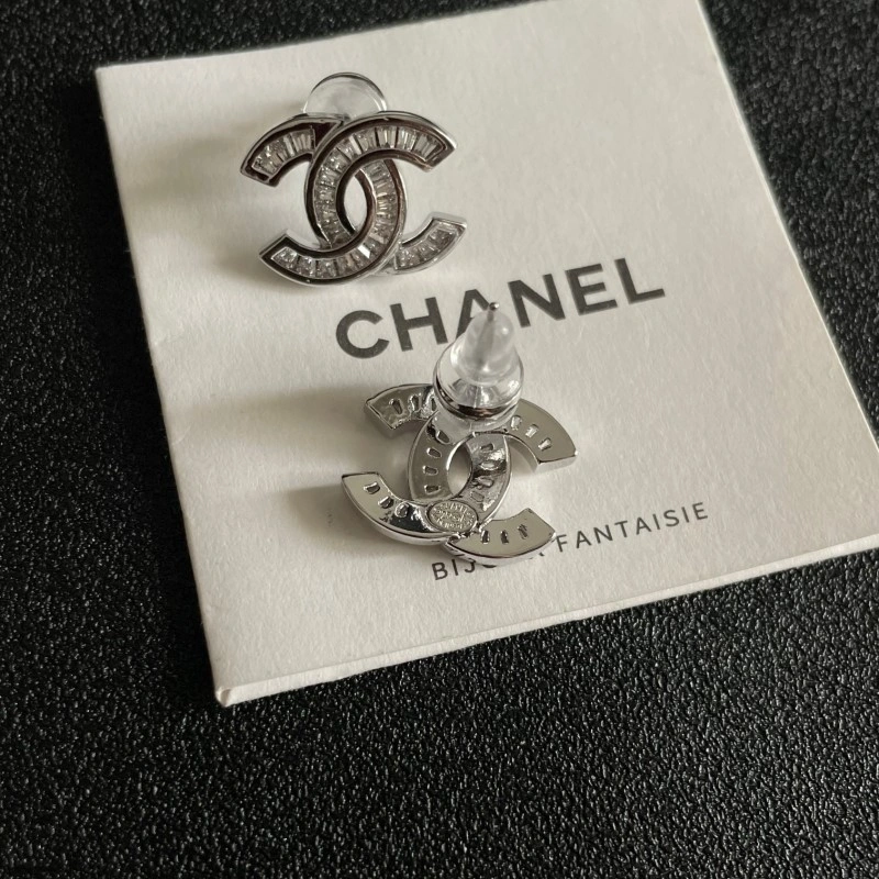Practical Chanel Earrings 220969