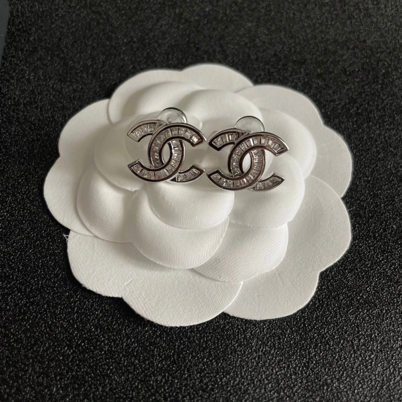 Practical Chanel Earrings 220969