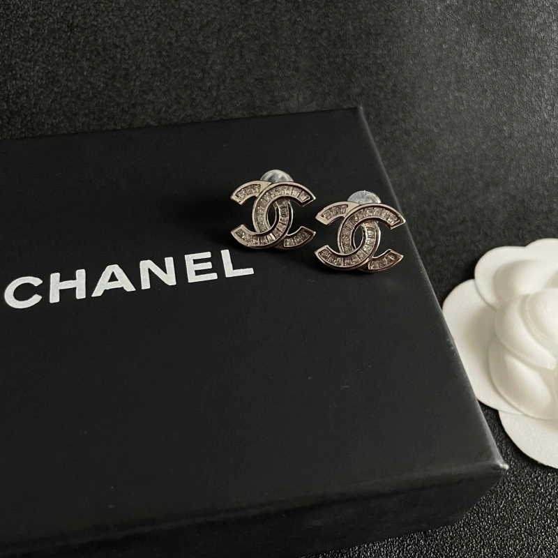 Practical Chanel Earrings 220969