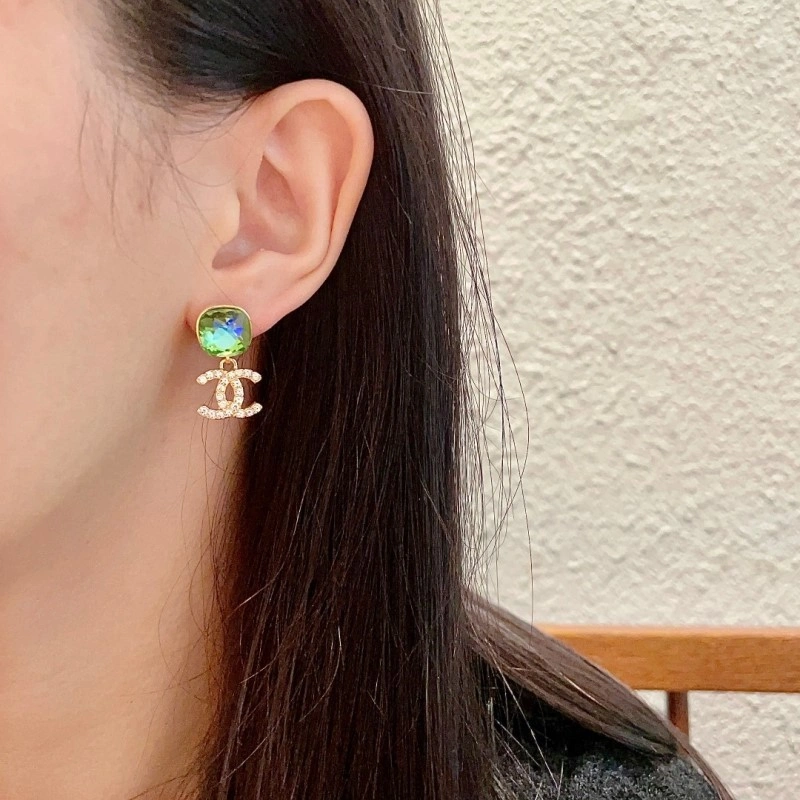 Chanel Earrings Effortless 220958