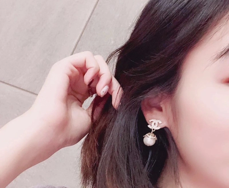Contemporary Chanel Earrings 220945