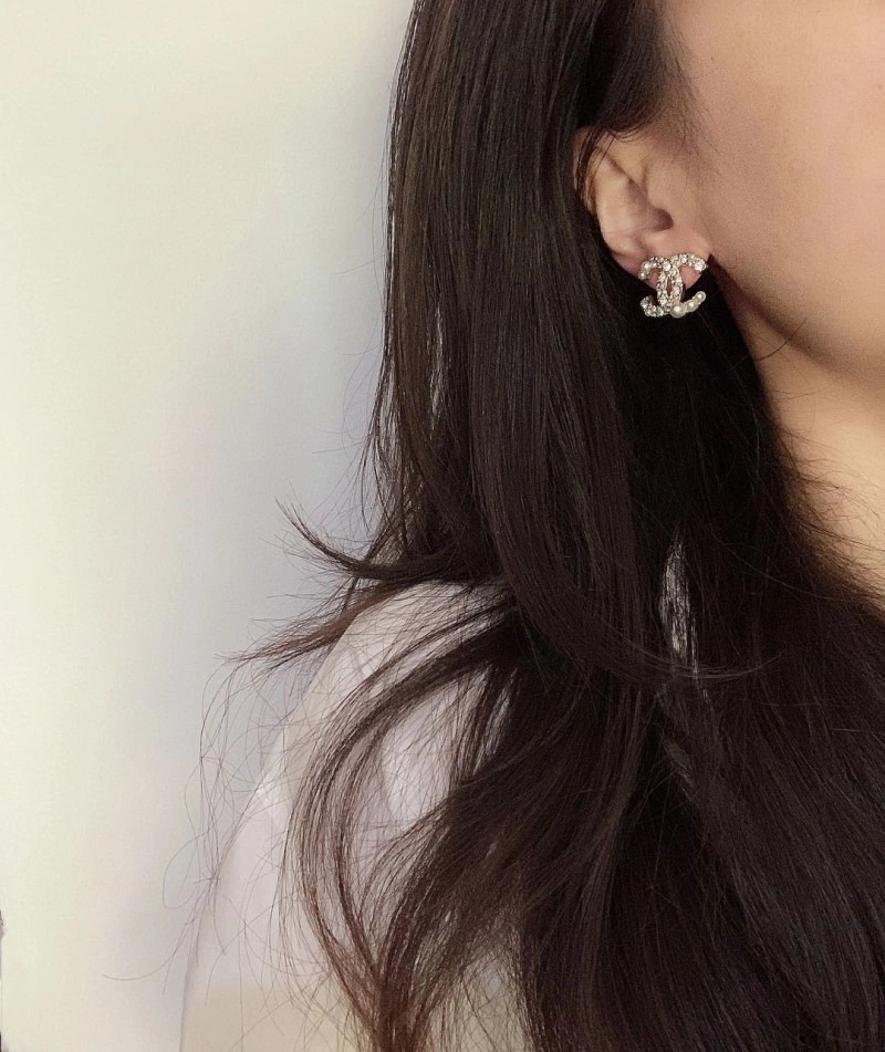 TechFriendly Chanel Earrings 220982