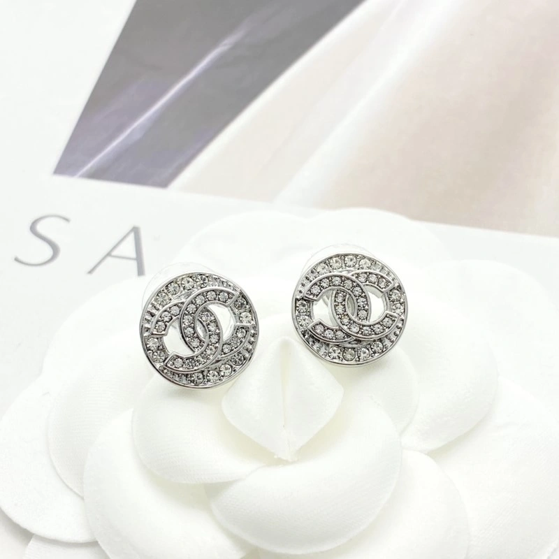 Stylish Chanel Earrings 220919