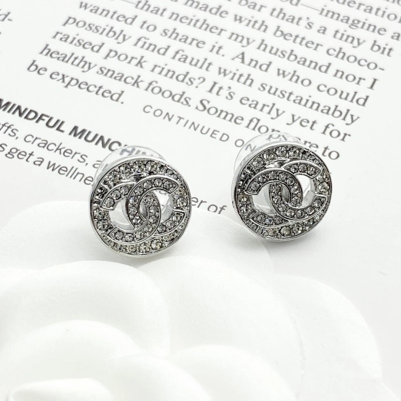 Stylish Chanel Earrings 220919