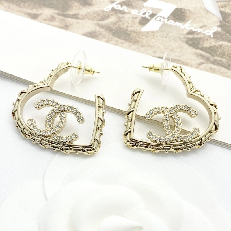 Chanel Earrings Vibrant 220915