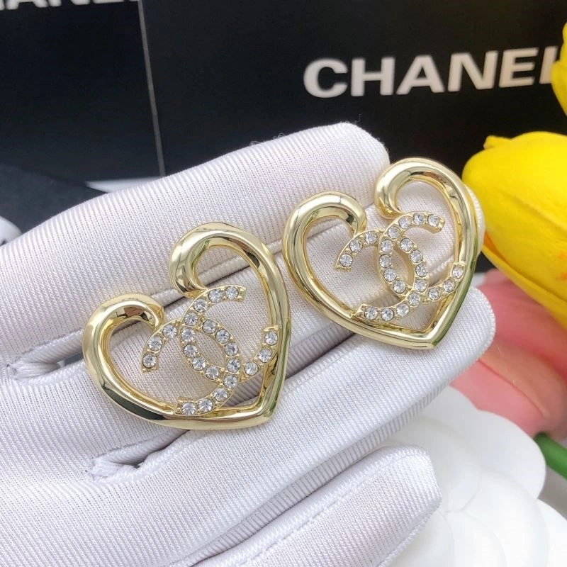 Comfortable Chanel Earrings 220909