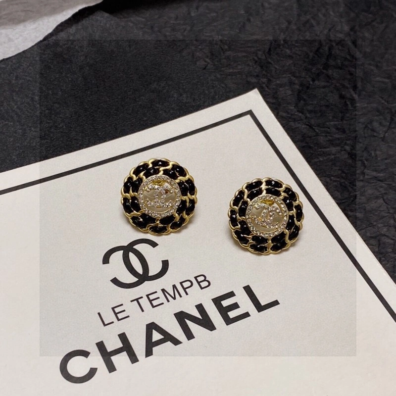 Supportive Chanel Earrings 220221