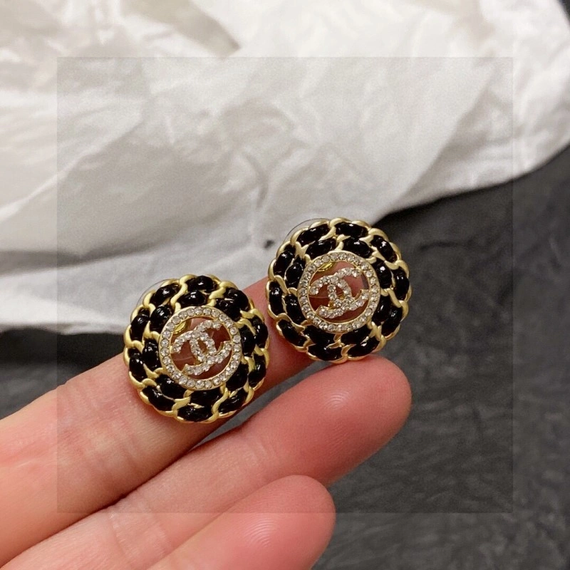 Supportive Chanel Earrings 220221