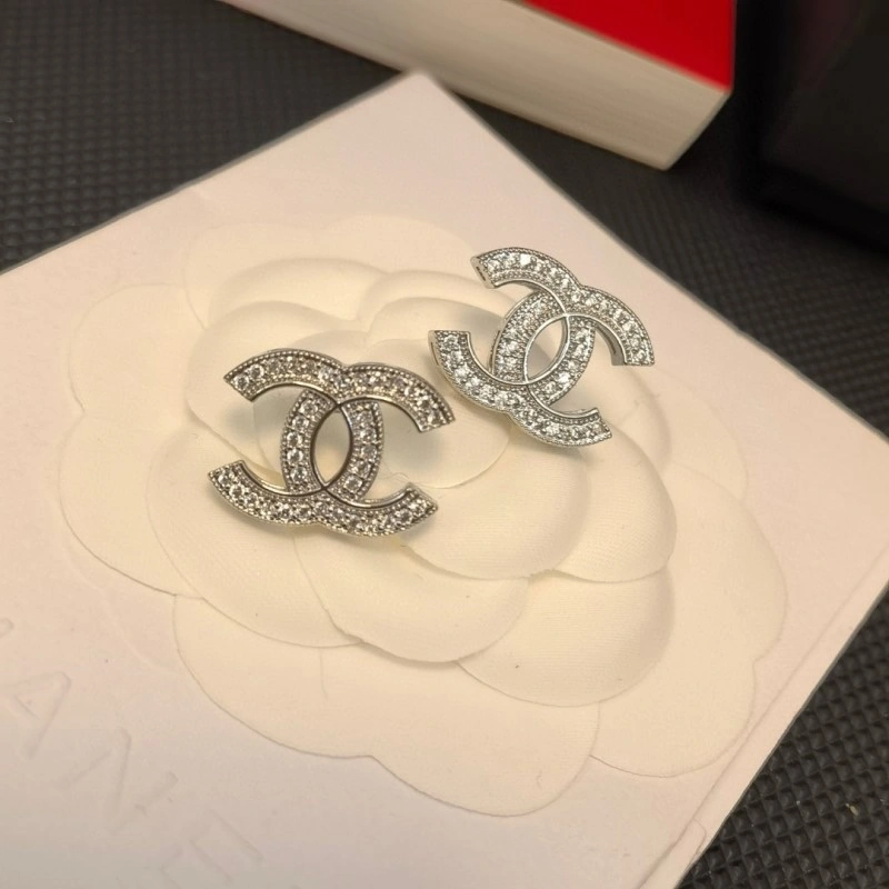 Contemporary Chanel Earrings 220207