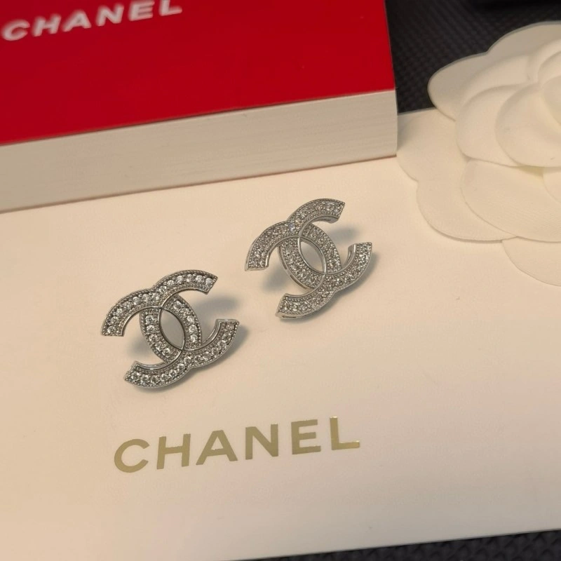 Contemporary Chanel Earrings 220207