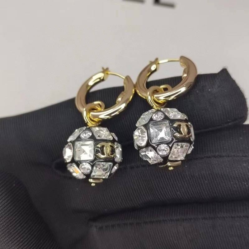 Stretchable Chanel Earrings 220198