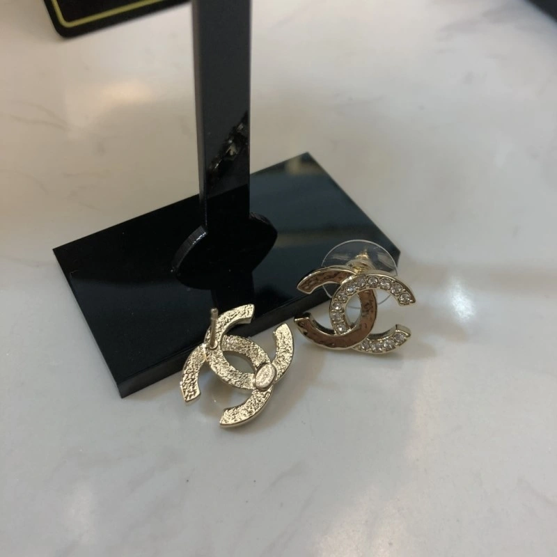 Chanel Earrings Compact 220188