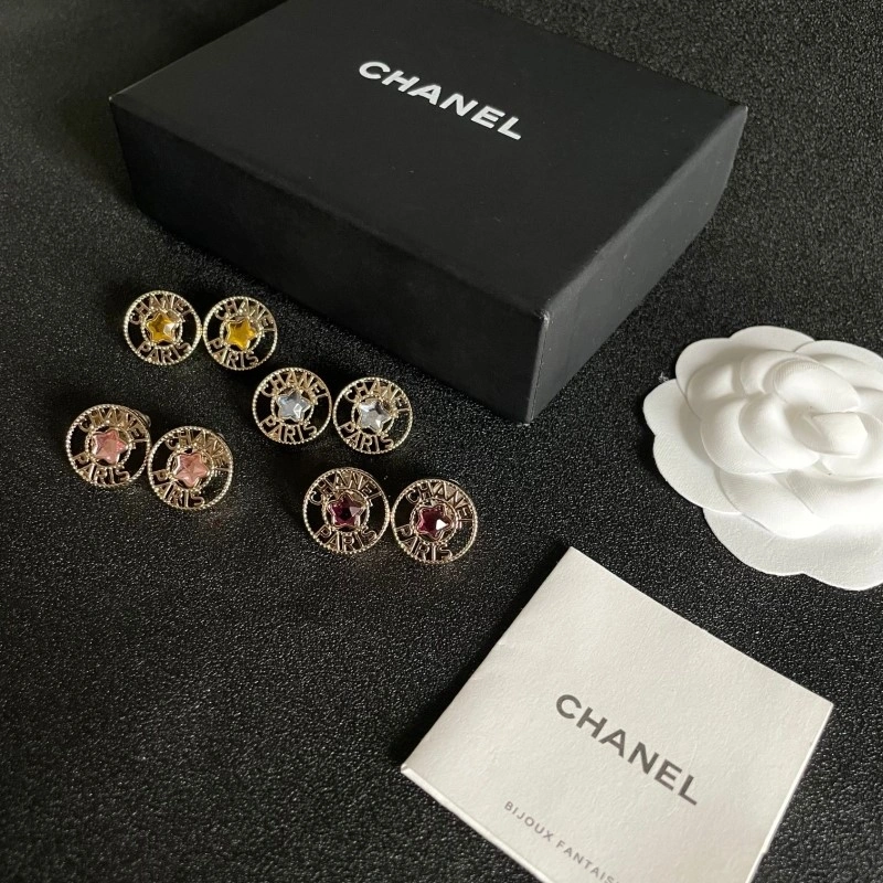 Durable Chanel Earrings 220183