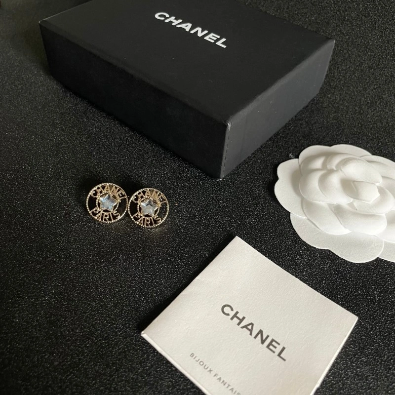 Durable Chanel Earrings 220183