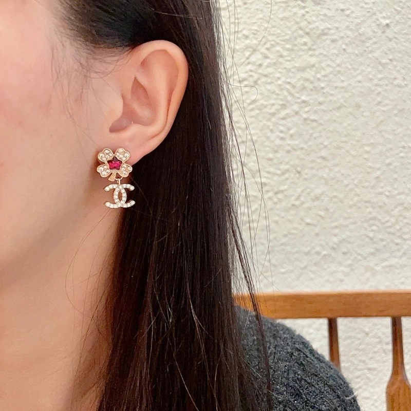 HighQuality Chanel Earrings 220163