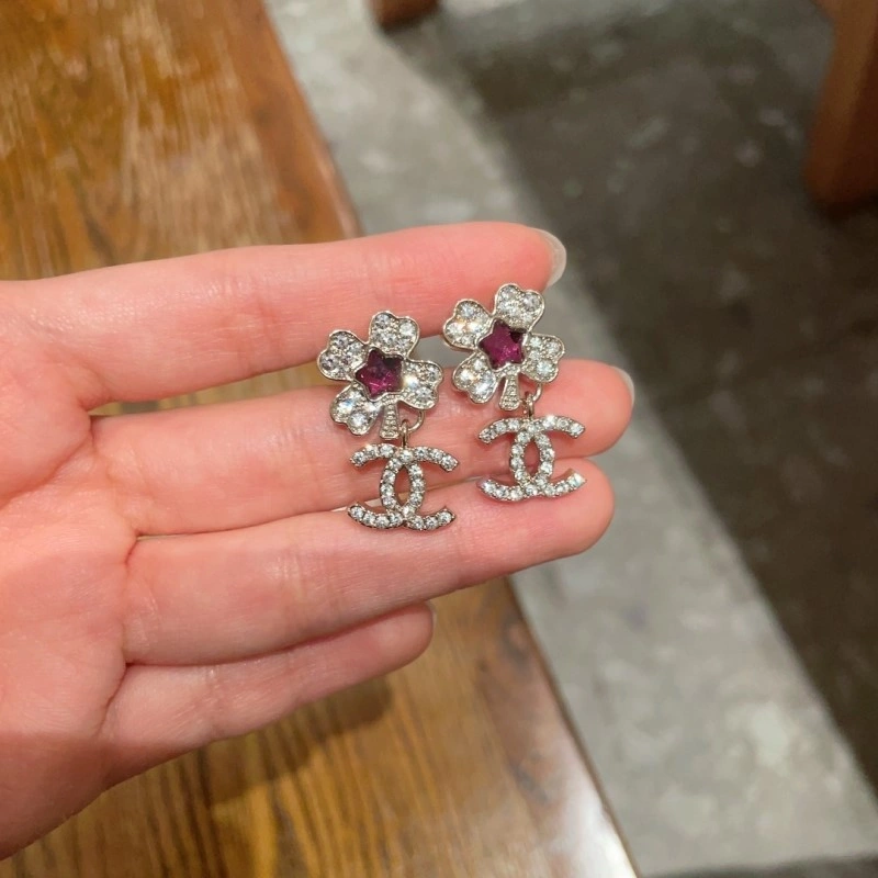 HighQuality Chanel Earrings 220163