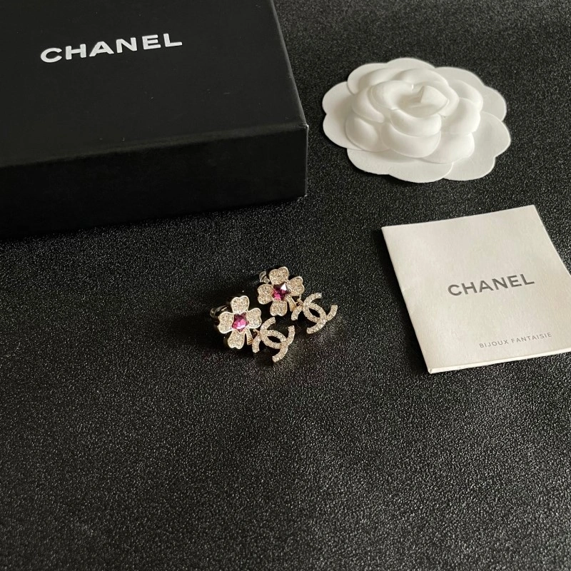 HighQuality Chanel Earrings 220163