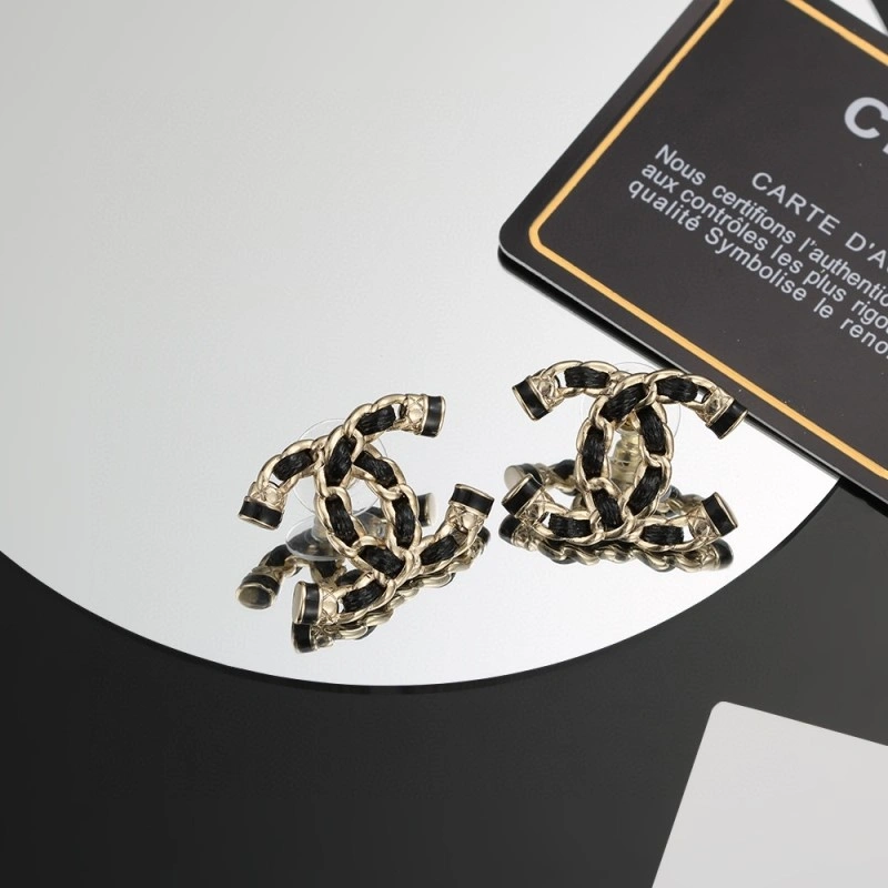 Chanel Earrings Stylish 220177
