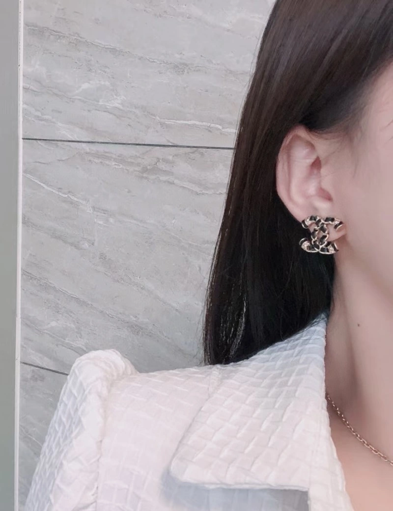 Chanel Earrings Stylish 220177