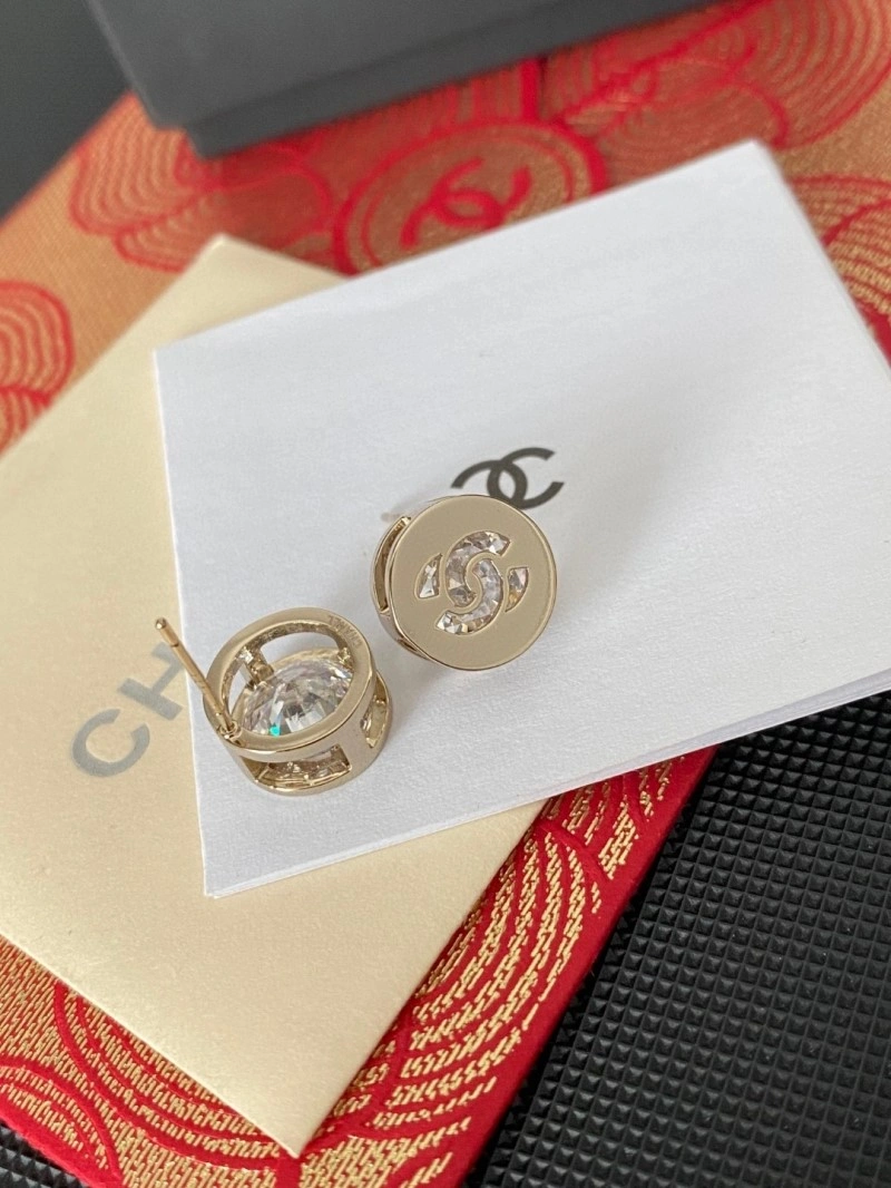 Sleek Chanel Earrings 220161