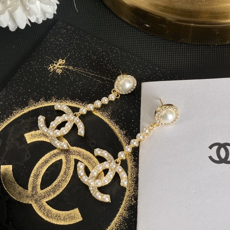 FashionForward Chanel Earrings 220159