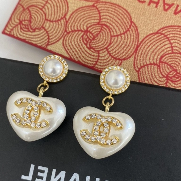 MoistureWicking Chanel Earrings 220231