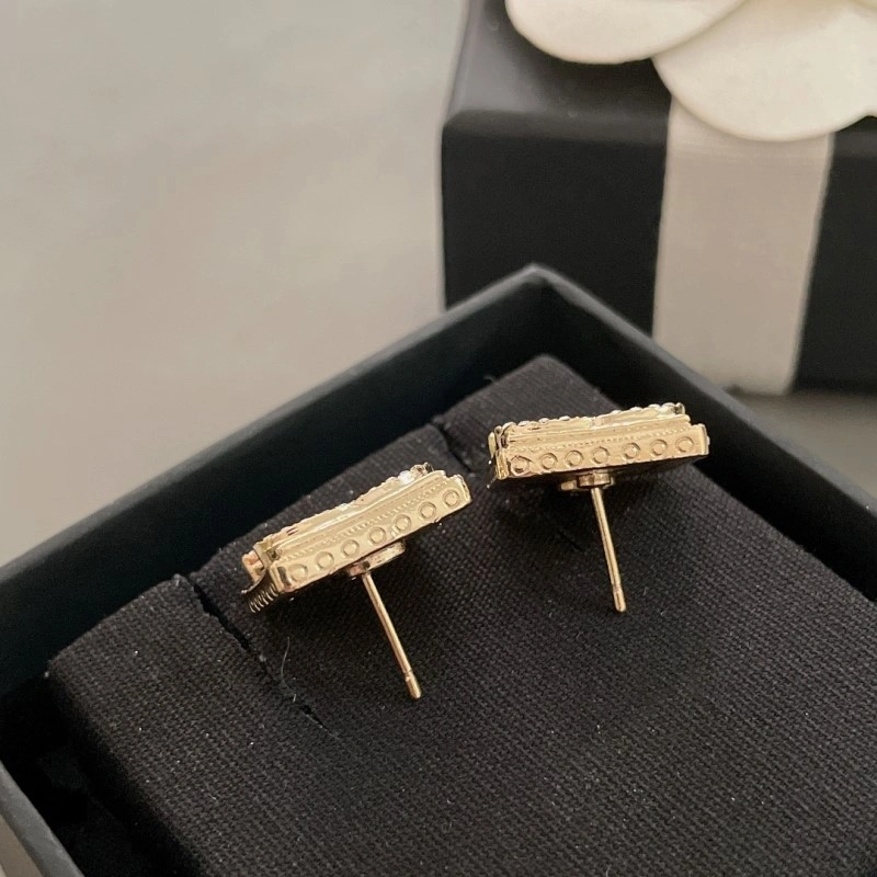 Chanel Earrings WellDesigned 220147