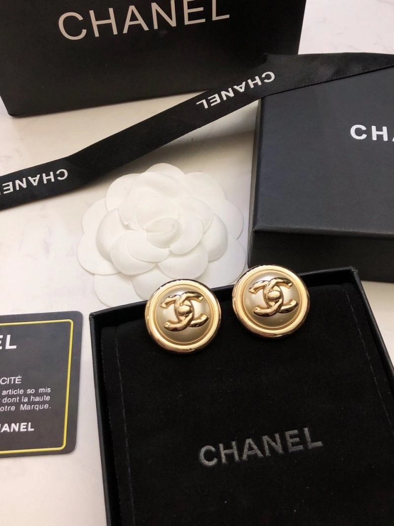 Chanel Earrings Tailored 220146