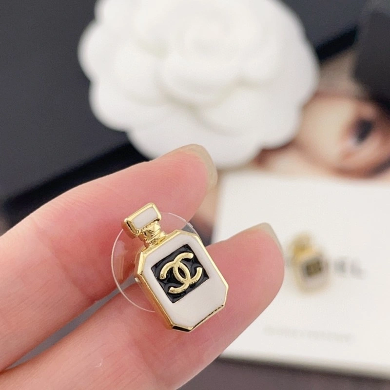 WaterResistant Chanel Earrings 220144