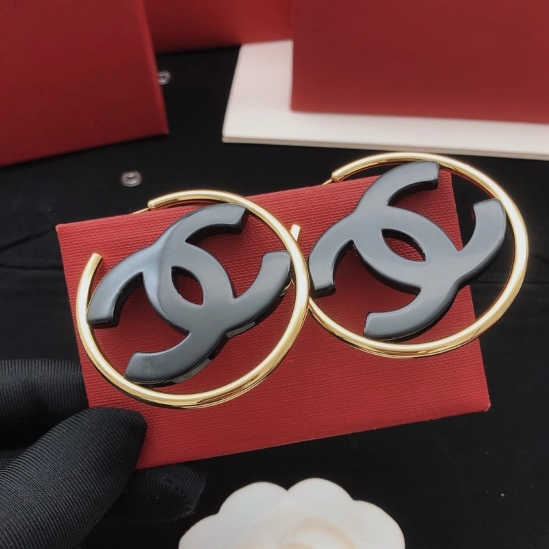 Chanel Earrings Cozy 220125