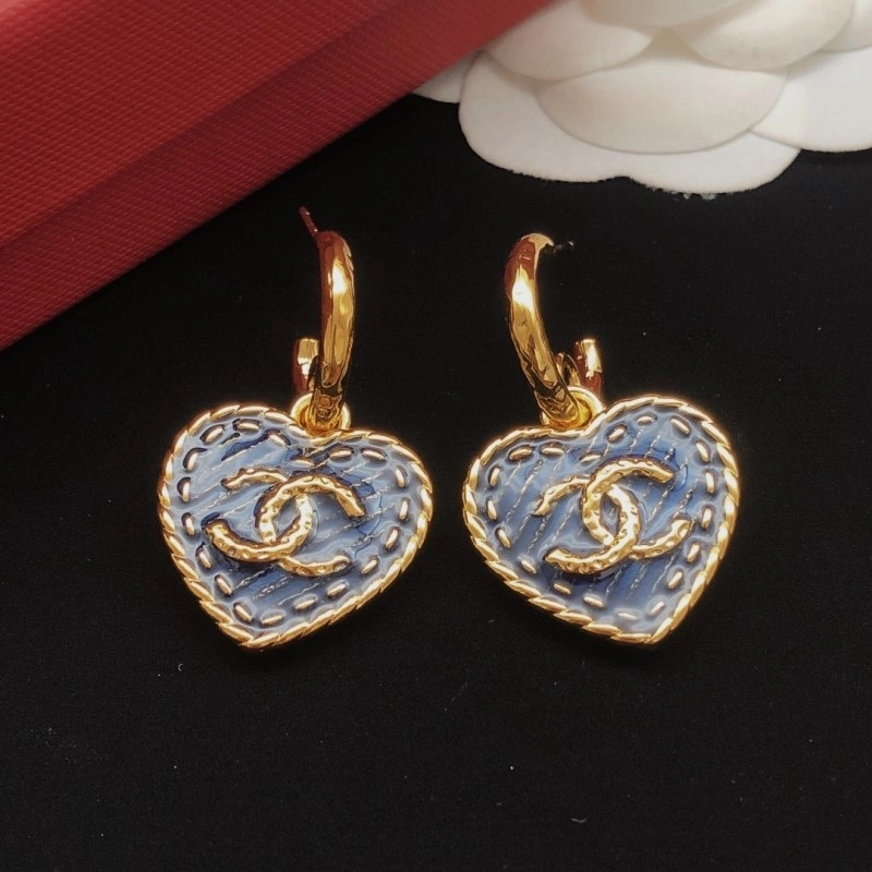 Chanel Earrings FreshLook 220138