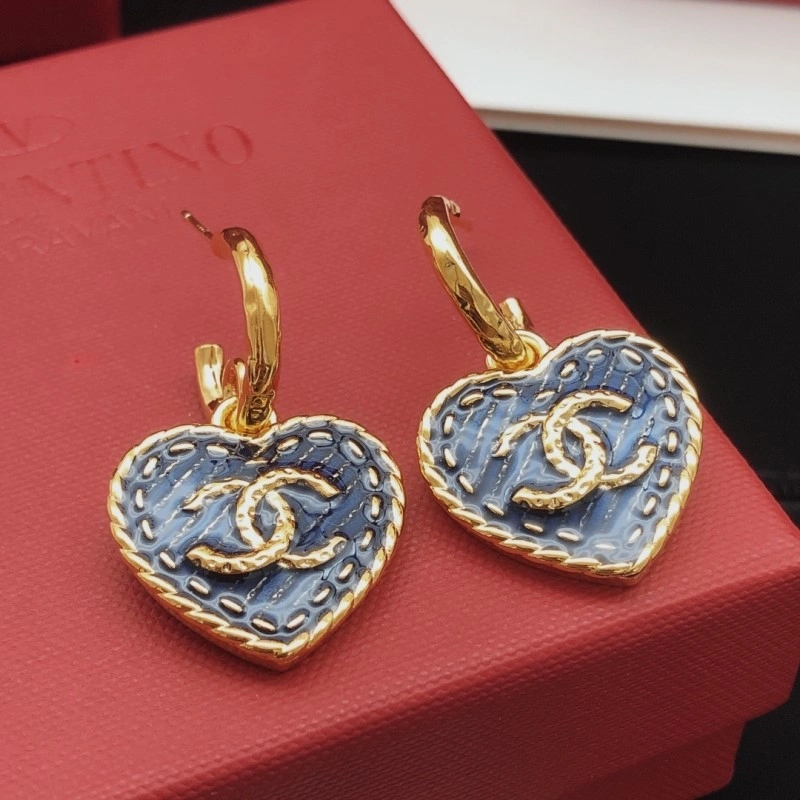 Chanel Earrings FreshLook 220138